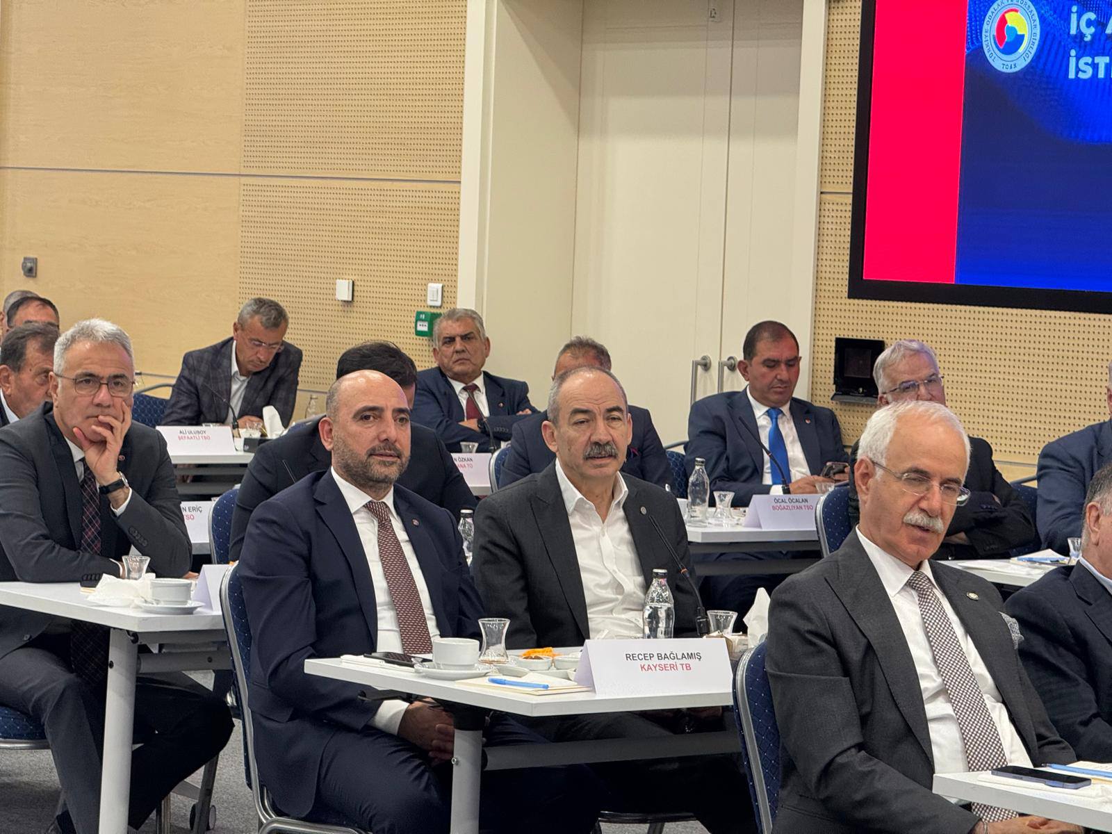 BAŞKAN BAĞLAMIŞ İÇ ANADOLU BÖLGE TOPLANTISINA KATILDI BAŞKAN BAĞLAMIŞ İÇ ANADOLU BÖLGE TOPLANTISINA KATILDI