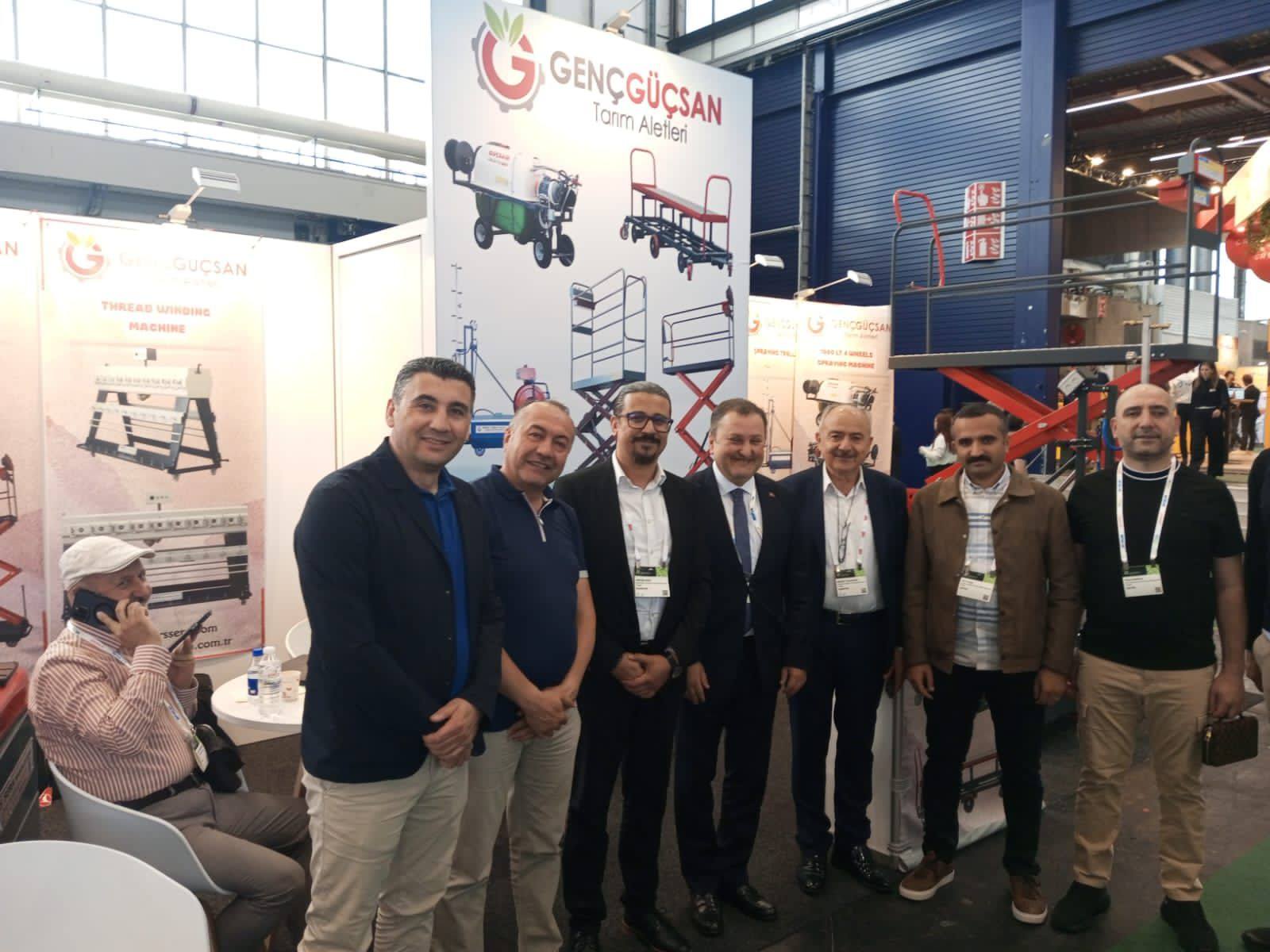 KAYSERİ PROTOKOLÜNDEN GREENTECH 2025 VE BAŞKONSOLOSLUK ZİYARETİ KAYSERİ PROTOKOLÜNDEN GREENTECH 2025 VE BAŞKONSOLOSLUK ZİYARETİ