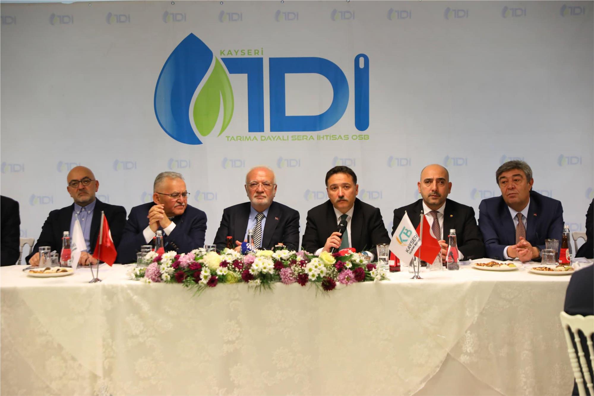 Kayseri TDİOTB’de Bilgilendirme Toplantısı ve Saha İncelemesi Gerçekleştirildi Kayseri TDİOTB’de Bilgilendirme Toplantısı ve Saha İncelemesi Gerçekleştirildi