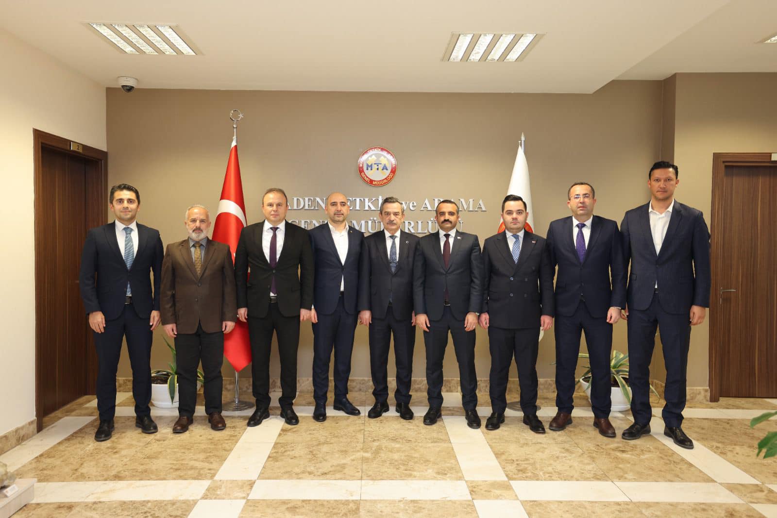 TDİOTB Heyetinden MTA Ziyareti TDİOTB Heyetinden MTA Ziyareti